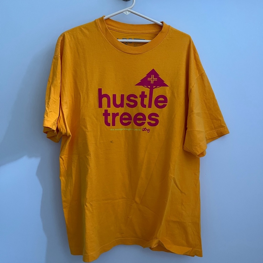 LRG hustle trees tee